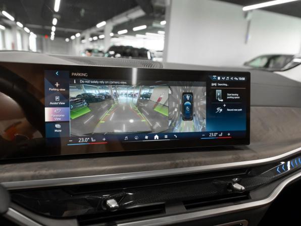 BMW X5 IV (G05/G18) Рестайлинг с пробегом 2024 года, цена 9 300 000 рублей, 1921 км, внедорожник, Автокод Объявления