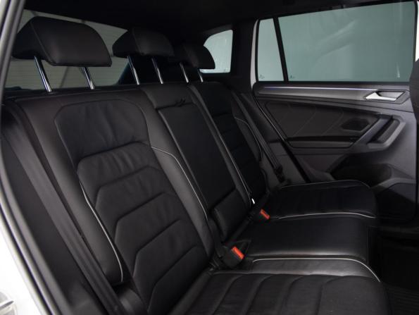Volkswagen Tiguan II Рестайлинг с пробегом 2021 года, цена 2 799 000 рублей, 181320 км, внедорожник, Автокод Объявления