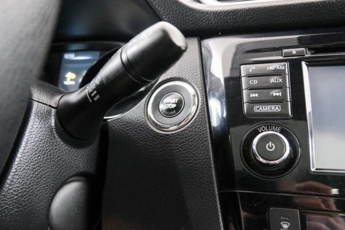 Nissan Qashqai II с пробегом 2014 года, цена 1 299 000 рублей, 211000 км, внедорожник, Автокод Объявления