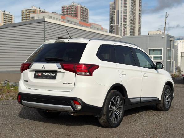 Mitsubishi Outlander III Рестайлинг 3 с пробегом 2019 года, цена 1 985 000 рублей, 89000 км, внедорожник, Автокод Объявления