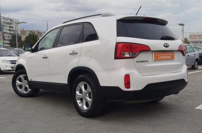 Kia Sorento II Рестайлинг с пробегом 2019 года, цена 2 100 000 рублей, 186000 км, внедорожник, Автокод Объявления