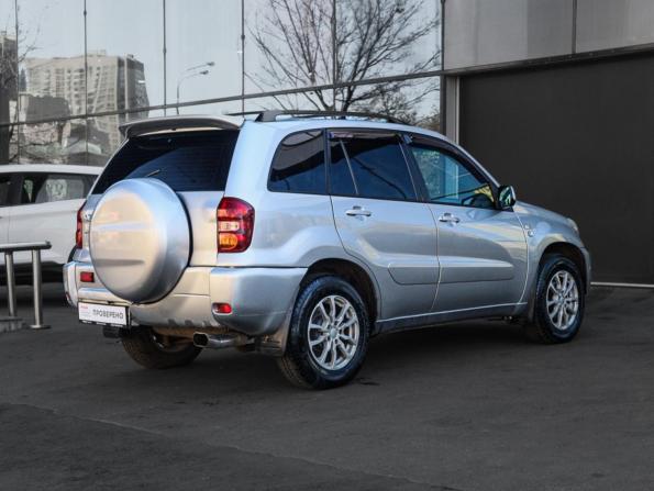 Toyota RAV4 II (XA20) Рестайлинг с пробегом 2003 года, цена 650 000 рублей, 218000 км, внедорожник, Автокод Объявления