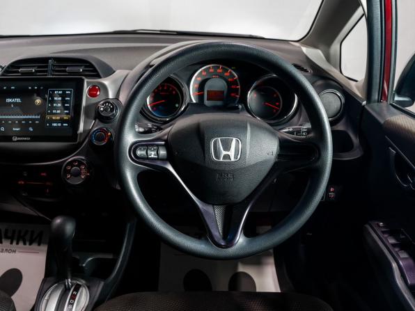Honda Fit II с пробегом 2012 года, цена 900 000 рублей, 91800 км, хэтчбек, Автокод Объявления