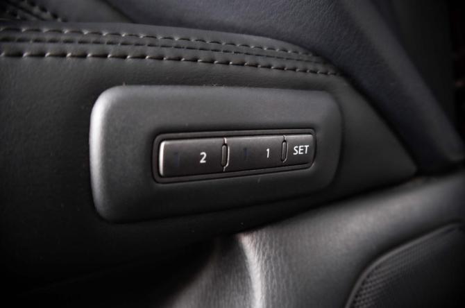 Infiniti JX с пробегом 2013 года, цена 1 649 000 рублей, 137245 км, внедорожник, Автокод Объявления