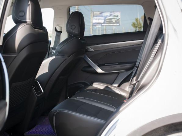 Geely Atlas Pro с пробегом 2022 года, цена 1 870 000 рублей, 49170 км, внедорожник, Автокод Объявления