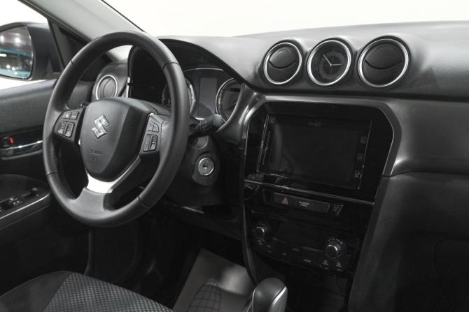 Suzuki Vitara II Рестайлинг с пробегом 2021 года, цена 1 929 000 рублей, 26000 км, внедорожник, Автокод Объявления