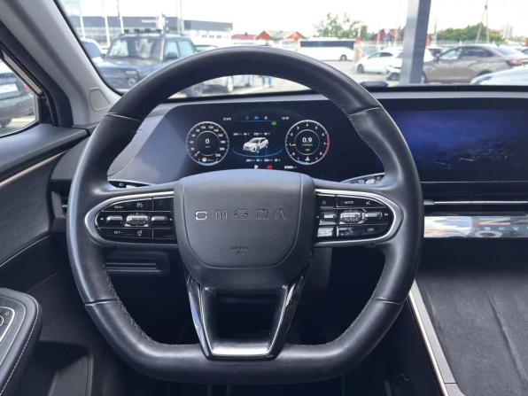 Omoda C5 I с пробегом 2023 года, цена 1 625 000 рублей, 37075 км, внедорожник, Автокод Объявления