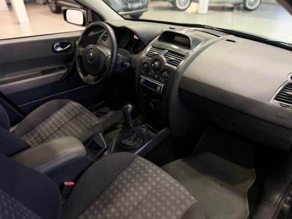 Renault Megane II Рестайлинг с пробегом 2007 года, цена 419 900 рублей, 251000 км, седан, Автокод Объявления
