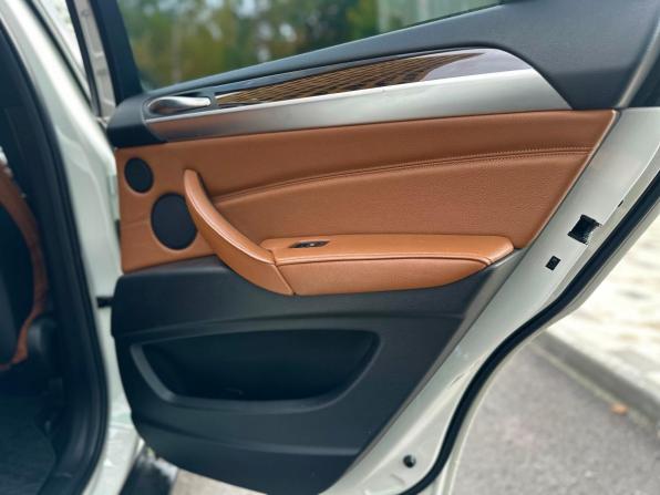 BMW X6 I (E71) Рестайлинг с пробегом 2012 года, цена 1 690 000 рублей, 184700 км, внедорожник, Автокод Объявления
