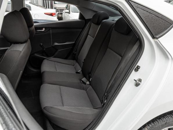 Hyundai Solaris II с пробегом 2020 года, цена 1 190 000 рублей, 70123 км, седан, Автокод Объявления