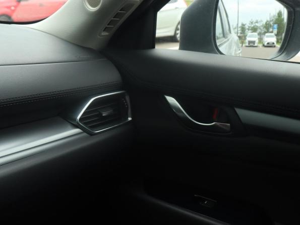Mazda CX-5 II с пробегом 2017 года, цена 2 417 000 рублей, 104132 км, внедорожник, Автокод Объявления