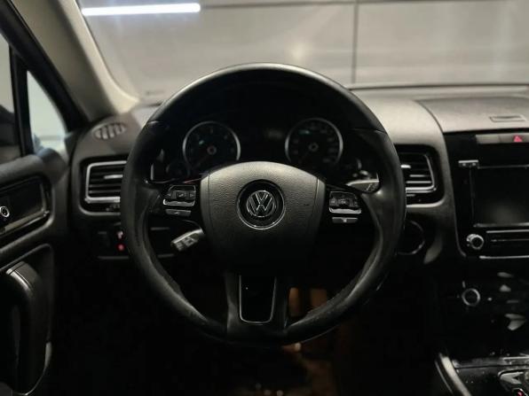 Volkswagen Touareg II с пробегом 2011 года, цена 1 795 000 рублей, 189305 км, внедорожник, Автокод Объявления