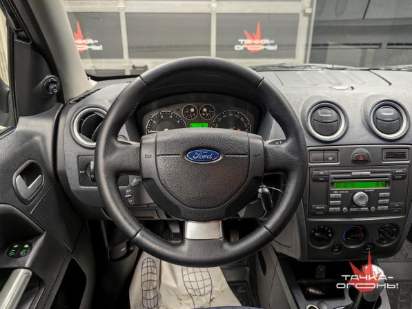 Ford Fusion I Рестайлинг с пробегом 2008 года, цена 470 000 рублей, 144298 км, хэтчбек, Автокод Объявления