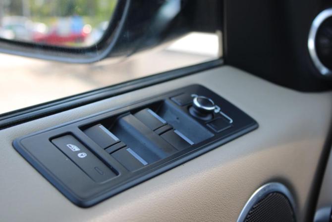 Land Rover Range Rover Sport II с пробегом 2016 года, цена 2 549 000 рублей, 182000 км, внедорожник, Автокод Объявления
