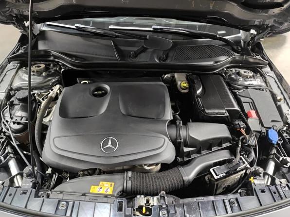 Mercedes-Benz GLA I (X156) Рестайлинг с пробегом 2019 года, цена 2 380 000 рублей, 112218 км, внедорожник, Автокод Объявления