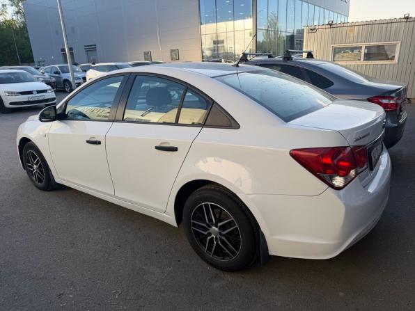 Chevrolet Cruze I Рестайлинг с пробегом 2013 года, цена 495 000 рублей, 298000 км, седан, Автокод Объявления