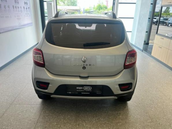 Renault Sandero II Рестайлинг с пробегом 2021 года, цена 1 132 000 рублей, 135039 км, хэтчбек, Автокод Объявления