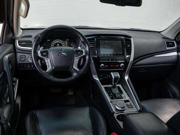 Mitsubishi Montero Sport III Рестайлинг с пробегом 2022 года, цена 3 600 000 рублей, 98523 км, внедорожник, Автокод Объявления