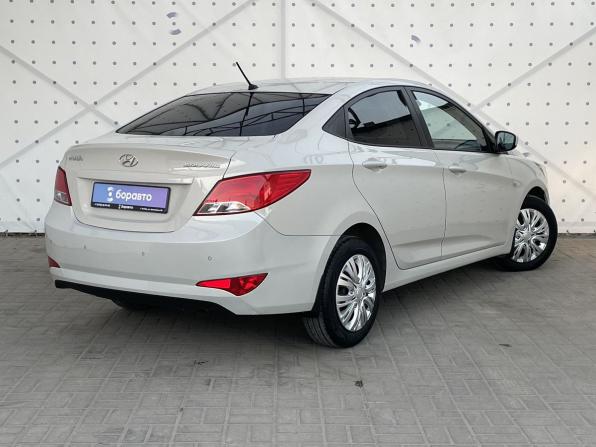 Hyundai Solaris I Рестайлинг с пробегом 2015 года, цена 1 050 000 рублей, 169518 км, седан, Автокод Объявления