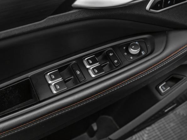 Geely Tugella I Рестайлинг с пробегом 2023 года, цена 2 550 000 рублей, 128060 км, внедорожник, Автокод Объявления