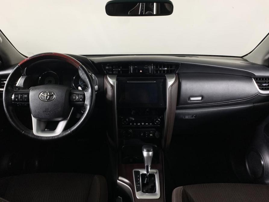 Toyota Fortuner II Москва  - изображение 12