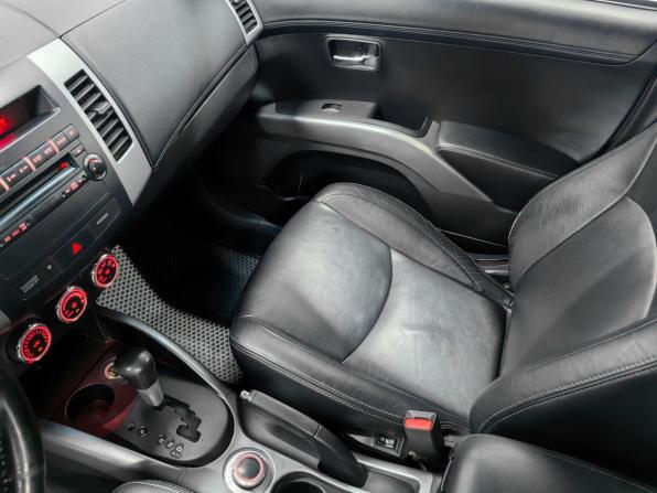 Mitsubishi Outlander II Рестайлинг с пробегом 2010 года, цена 1 220 000 рублей, 197111 км, внедорожник, Автокод Объявления