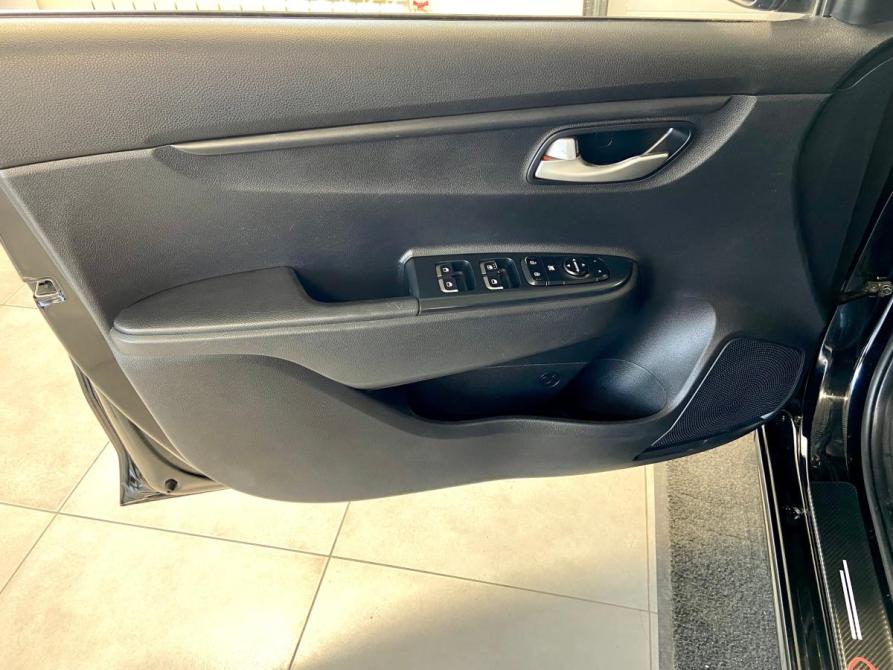 Kia Rio IV Тольятти  - изображение 13