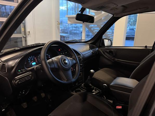 Chevrolet Niva I Рестайлинг с пробегом 2016 года, цена 645 000 рублей, 179174 км, внедорожник, Автокод Объявления