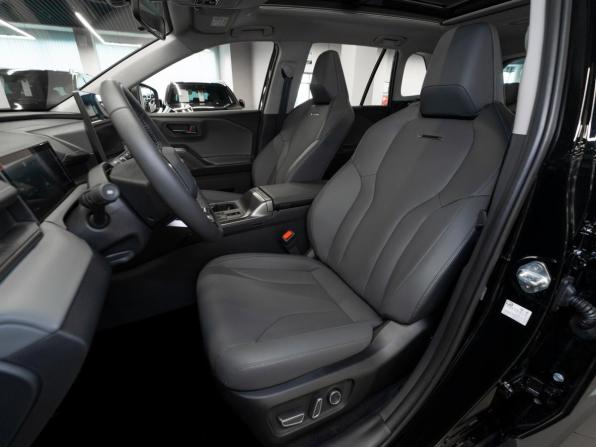 Toyota RAV4 VI (XA60) с пробегом 2026 года, цена 4 140 000 рублей, 19 км, внедорожник, Автокод Объявления