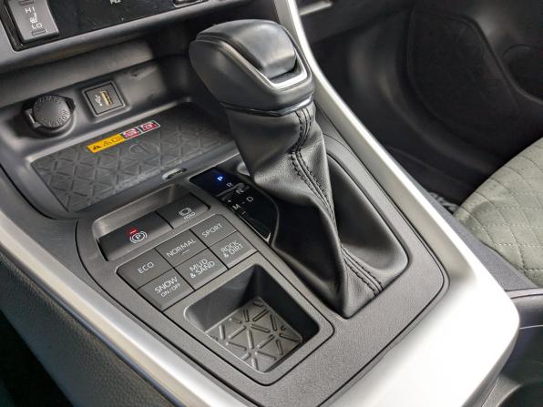 Toyota RAV4 V (XA50) с пробегом 2024 года, цена 4 110 000 рублей, 20000 км, внедорожник, Автокод Объявления