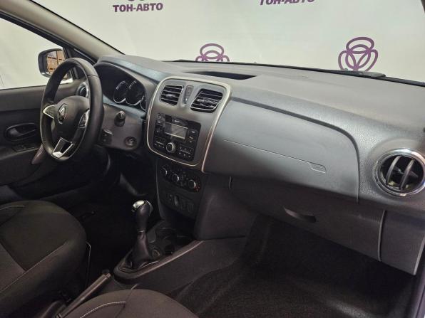 Renault Sandero II Рестайлинг с пробегом 2019 года, цена 1 148 000 рублей, 75655 км, хэтчбек, Автокод Объявления