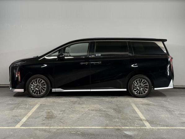 GAC M8 с пробегом 2024 года, цена 5 800 000 рублей, 352 км, минивэн, Автокод Объявления