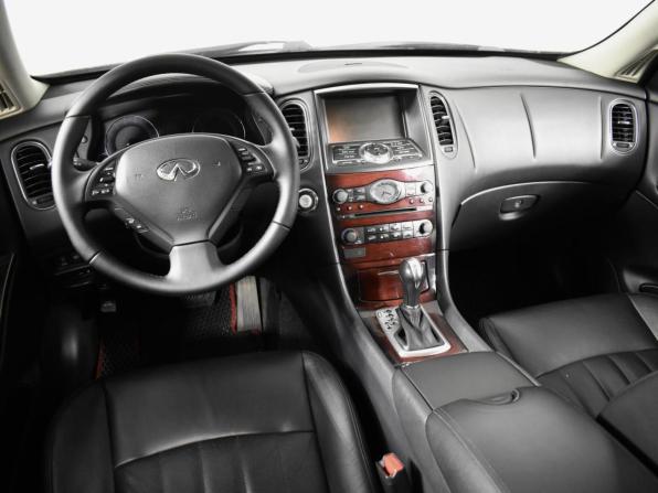 Infiniti QX50 I Рестайлинг с пробегом 2016 года, цена 1 849 100 рублей, 140369 км, внедорожник, Автокод Объявления