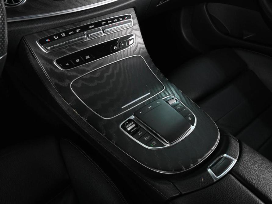 Mercedes-Benz E-Класс V (W213 S213 C238) Рестайлинг Ростов-на-Дону  - изображение 17