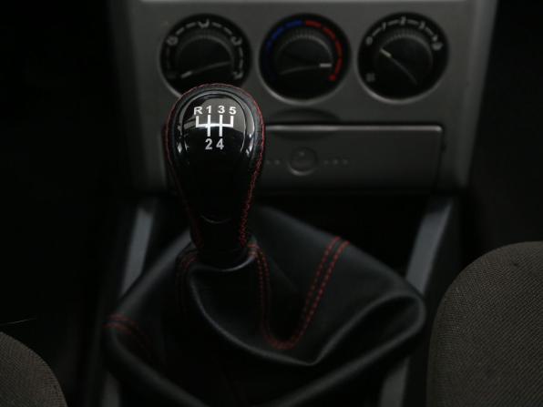 Lada (ВАЗ) Priora I с пробегом 2009 года, цена 165 000 рублей, 213000 км, седан, Автокод Объявления