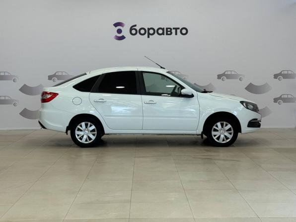 Lada (ВАЗ) Granta I Рестайлинг с пробегом 2022 года, цена 840 000 рублей, 62081 км, лифтбек, Автокод Объявления