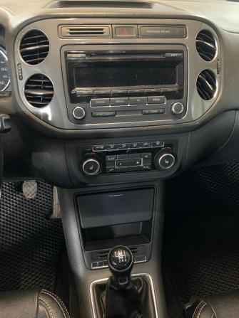 Volkswagen Tiguan I Рестайлинг с пробегом 2012 года, цена 1 039 000 рублей, 218511 км, внедорожник, Автокод Объявления
