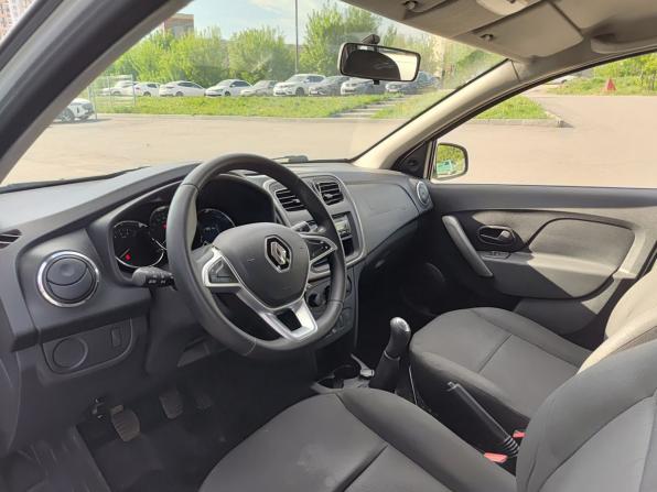 Renault Sandero II Рестайлинг с пробегом 2018 года, цена 830 000 рублей, 111950 км, хэтчбек, Автокод Объявления