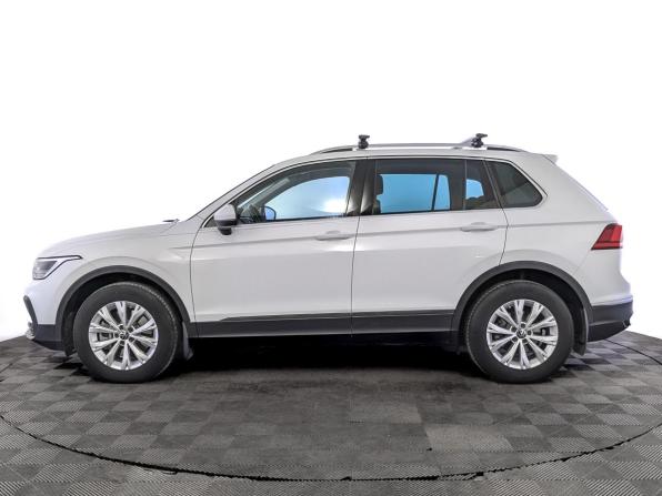 Volkswagen Tiguan II Рестайлинг с пробегом 2021 года, цена 3 630 000 рублей, 51800 км, внедорожник, Автокод Объявления
