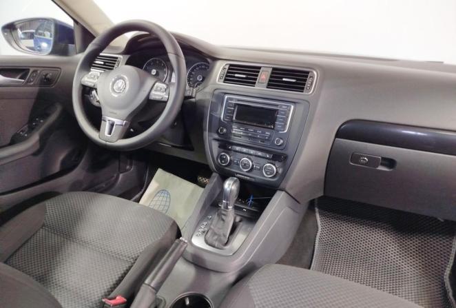 Volkswagen Jetta VI с пробегом 2014 года, цена 980 000 рублей, 209252 км, седан, Автокод Объявления