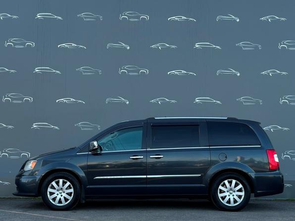 Chrysler Voyager V Рестайлинг с пробегом 2014 года, цена 1 526 300 рублей, 264862 км, минивэн, Автокод Объявления