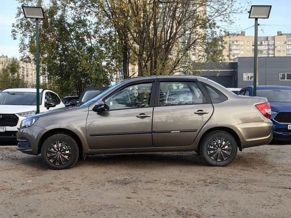 Lada (ВАЗ) Granta I Рестайлинг с пробегом 2025 года, цена 1 039 000 рублей, 15500 км, седан, Автокод Объявления
