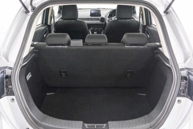 Mazda Demio IV (DJ) с пробегом 2019 года, цена 1 249 000 рублей, 81000 км, хэтчбек, Автокод Объявления