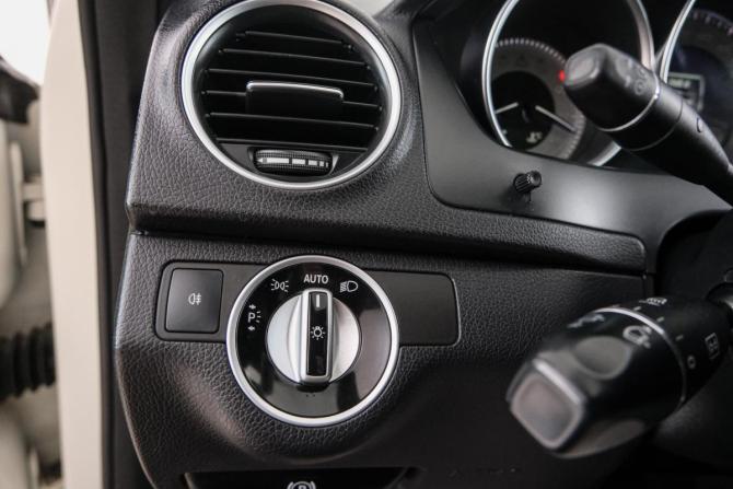 Mercedes-Benz C-Класс III (W204) Рестайлинг с пробегом 2011 года, цена 1 499 000 рублей, 181000 км, купе, Автокод Объявления