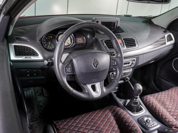Renault Megane III с пробегом 2011 года, цена 1 059 000 рублей, 95896 км, хэтчбек, Автокод Объявления