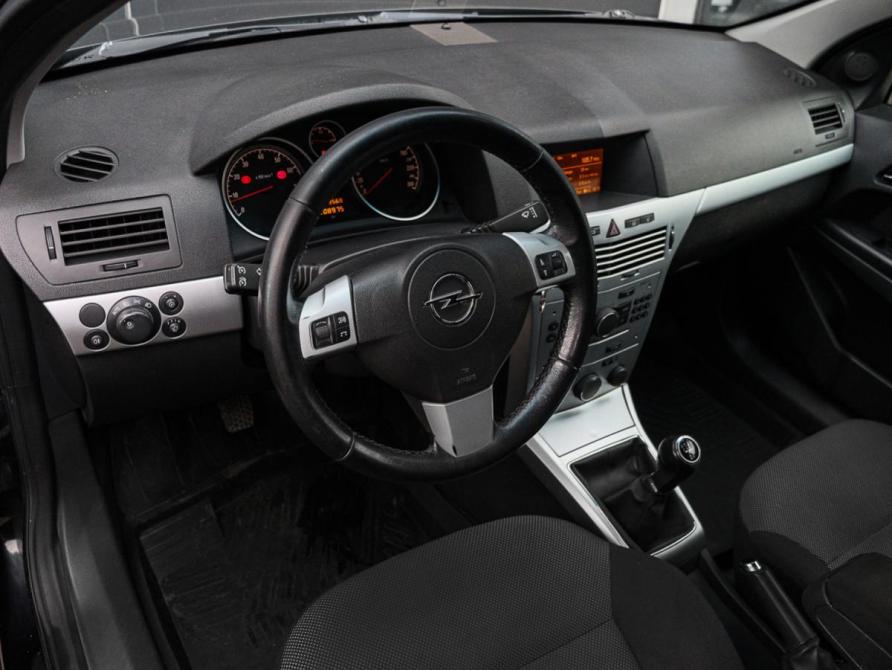 Opel Astra H Рестайлинг Москва  - изображение 9
