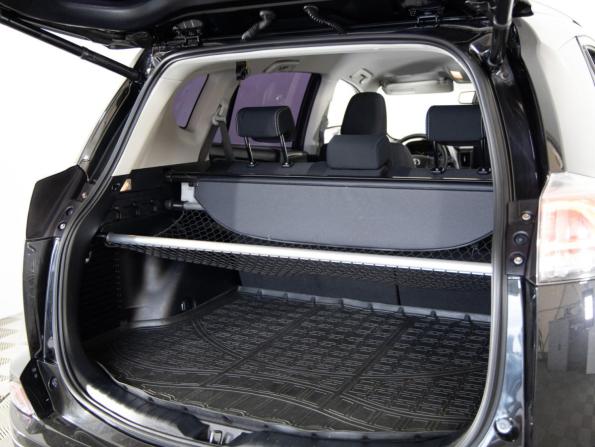 Toyota RAV4 IV (XA40) Рестайлинг с пробегом 2016 года, цена 2 290 000 рублей, 86533 км, внедорожник, Автокод Объявления