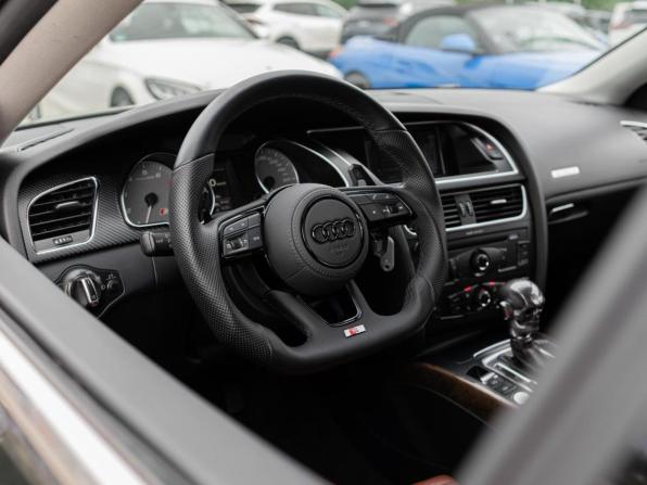 Audi S5 I (8T) Рестайлинг с пробегом 2011 года, цена 1 799 000 рублей, 183422 км, лифтбек, Автокод Объявления
