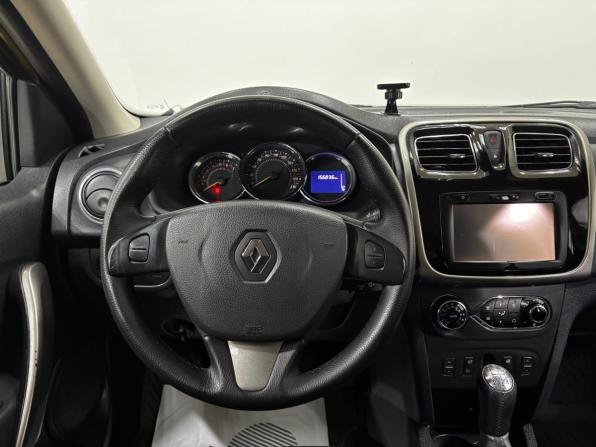 Renault Sandero II с пробегом 2014 года, цена 810 000 рублей, 156831 км, хэтчбек, Автокод Объявления