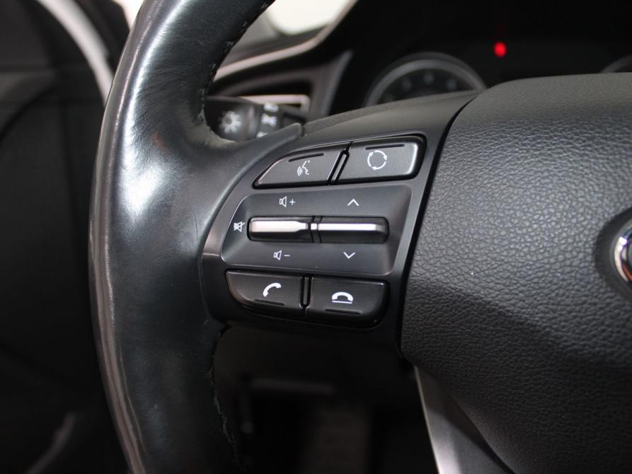 Hyundai Elantra VI (AD) Рестайлинг Старый Оскол  - изображение 13